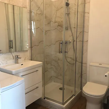Perret Apartament *